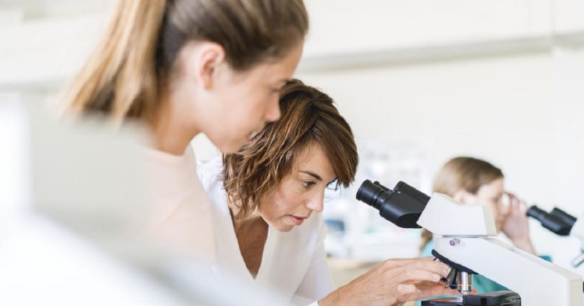 La importancia de fomentar la presencia femenina en las áreas STEM